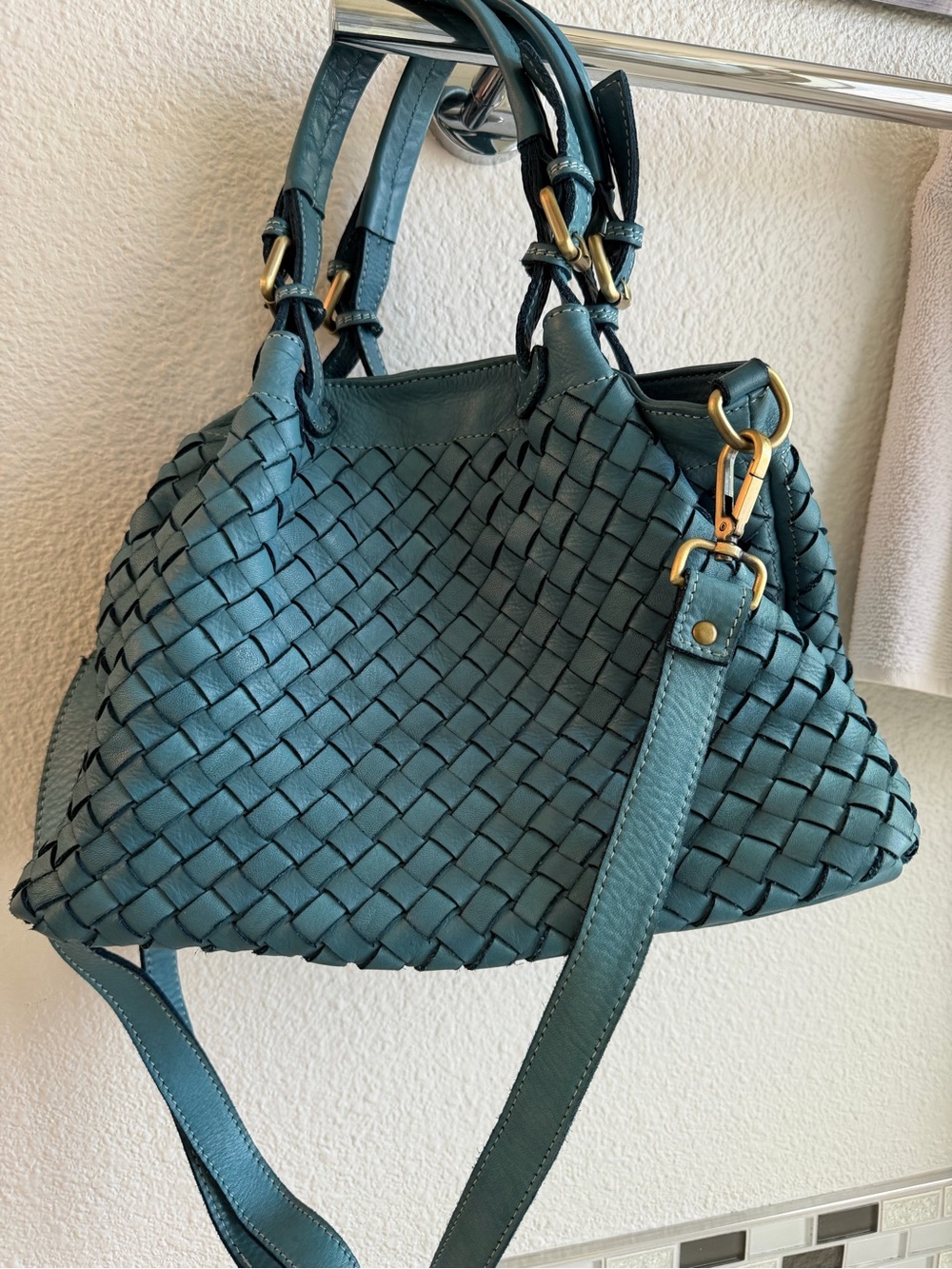 Roberta Firenze Woven Leather Tote Bag in Teal - Picture 5 of 5